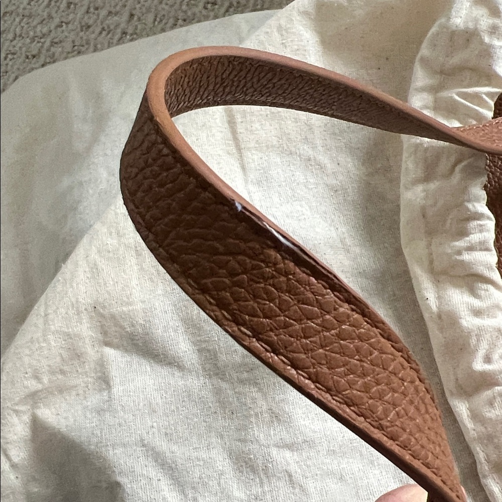 Quince Italian Leather Bucket Bag - Picture 13 of 14